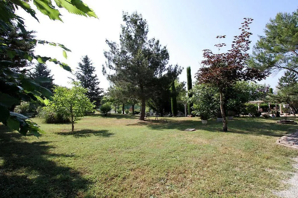 Auberge Des Pins Tourrettes
