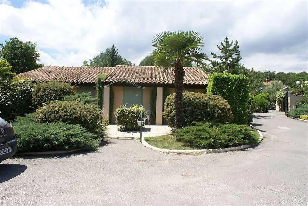 *** Hotel Auberge Des Pins Tourrettes France