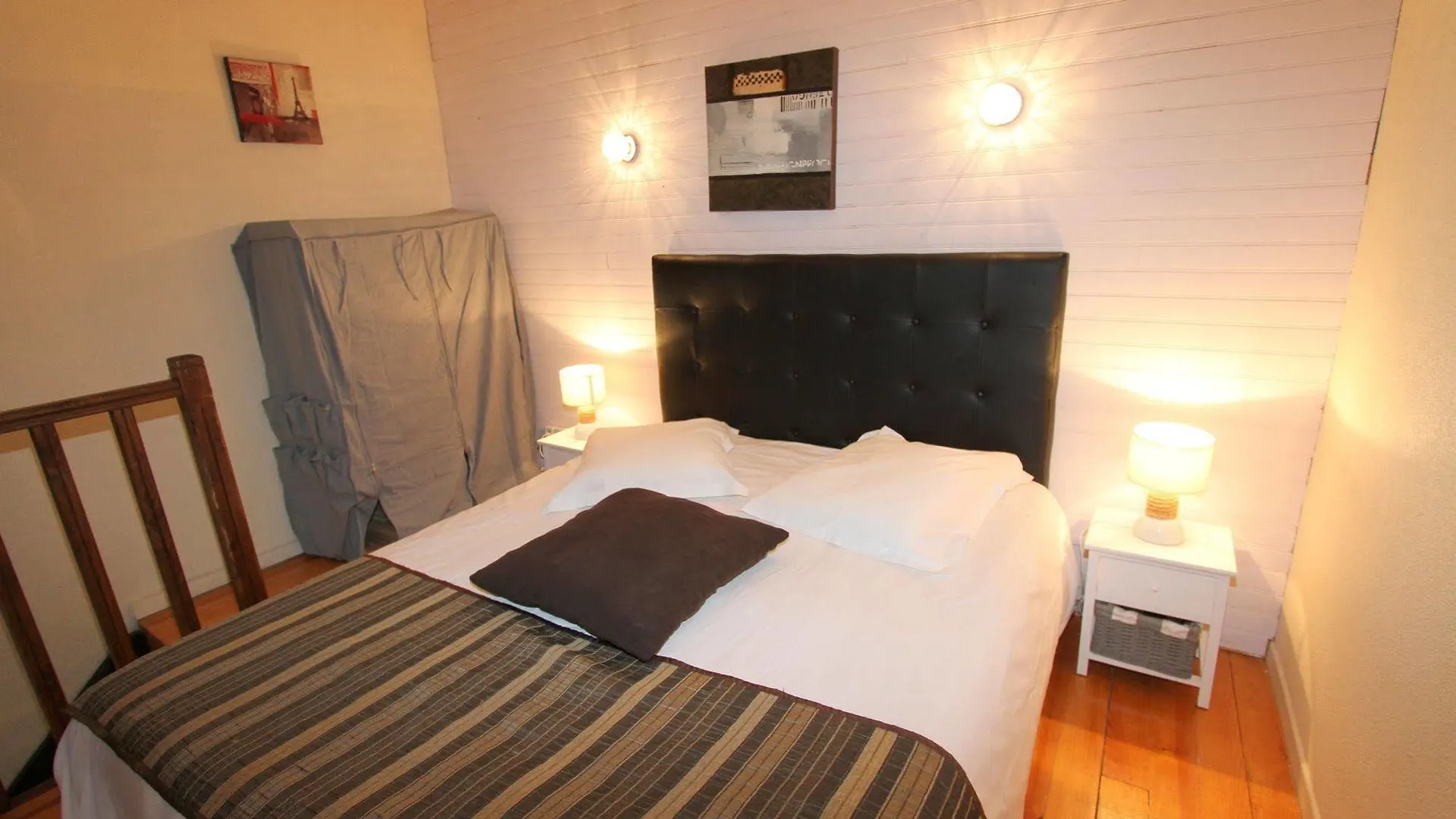 Auberge Des Pins Tourrettes