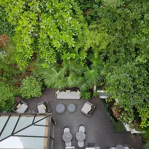 Garden-elysee Otel Paris
