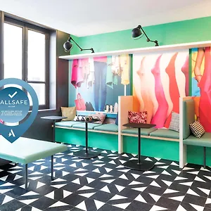 Ibis Styles Gare Saint Lazare Otel Paris