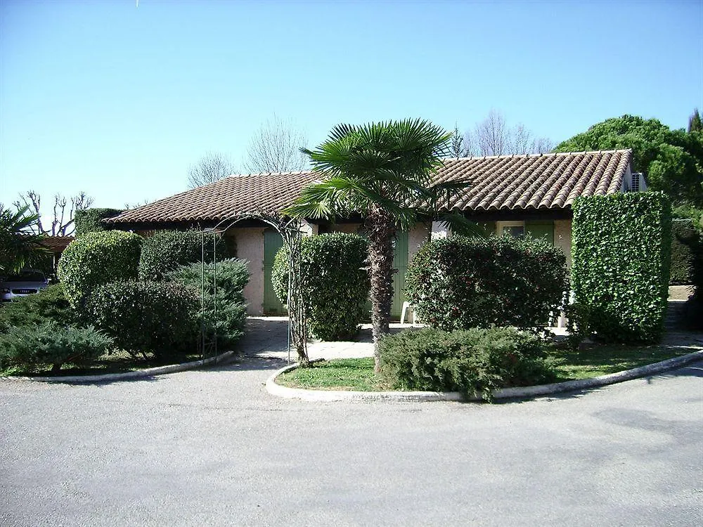 Auberge Des Pins Tourrettes